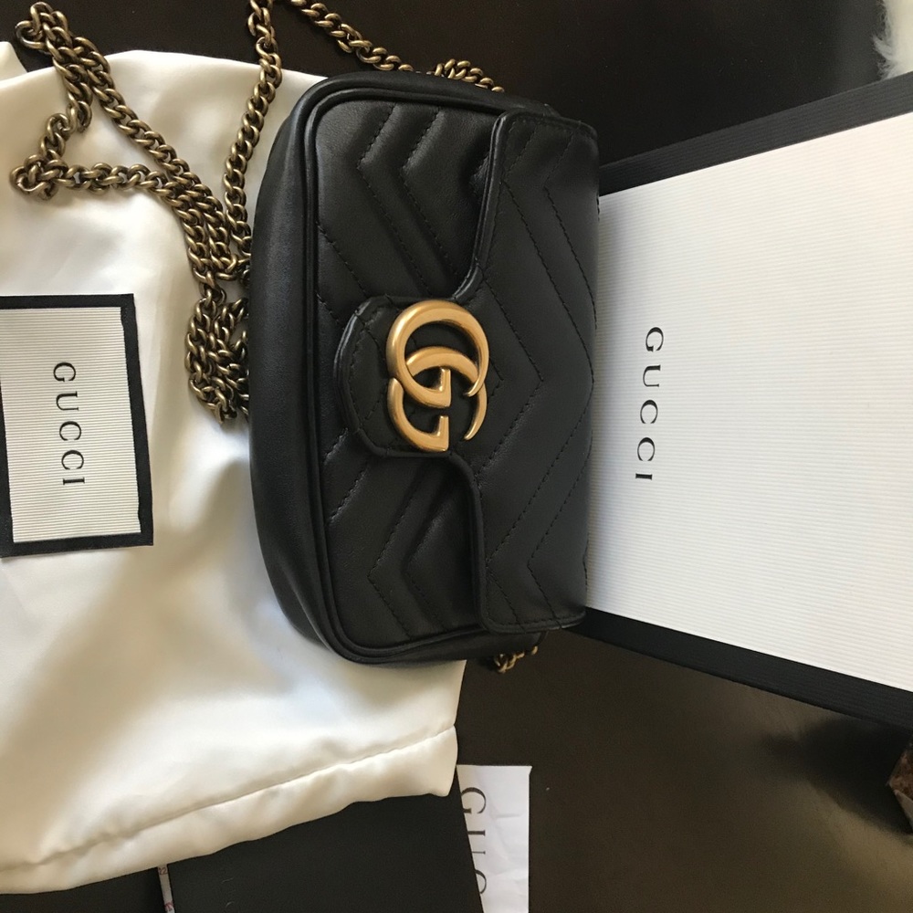 Authentic Gucci GG mini marmont black bag.